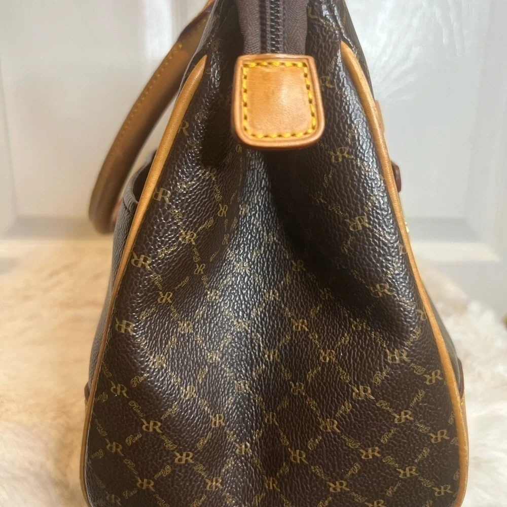 RIONI ITALIA PRINCESS SATCHEL. 14” x 5.3” x 9”. - Picture 4 of 15